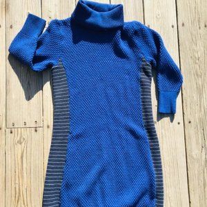 Athleta Dress Merino Wool Blue Black L 3/4 sleeve